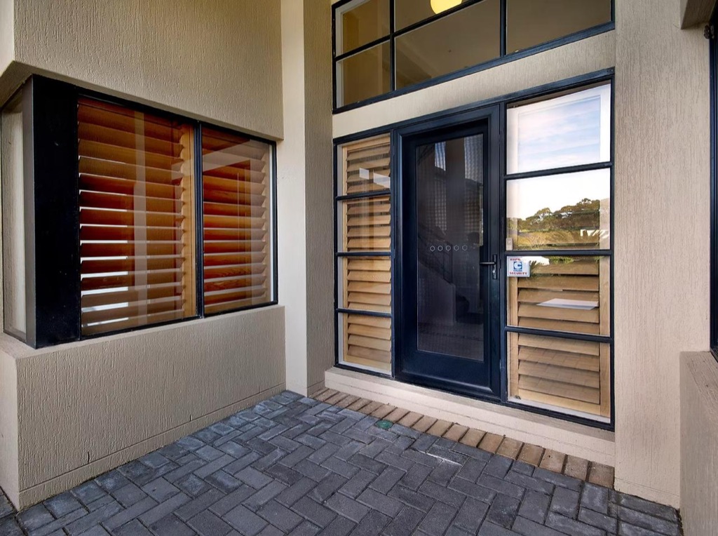Hinged Fly Screen Door